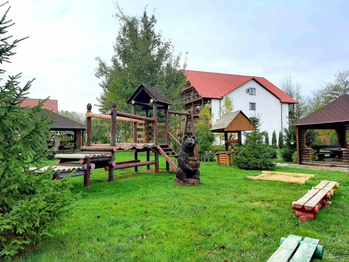 Котедж-Парк Славна Okhtyrka Exterior foto